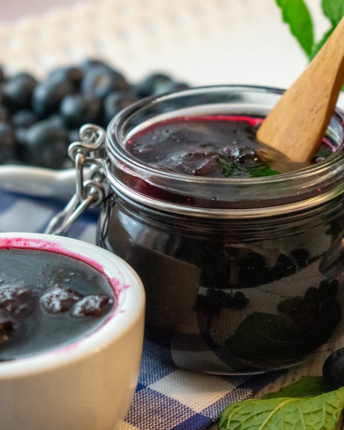Confiture de myrtilles sauvages